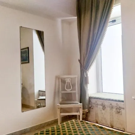 Casa Vacanze Marchese Apartment *